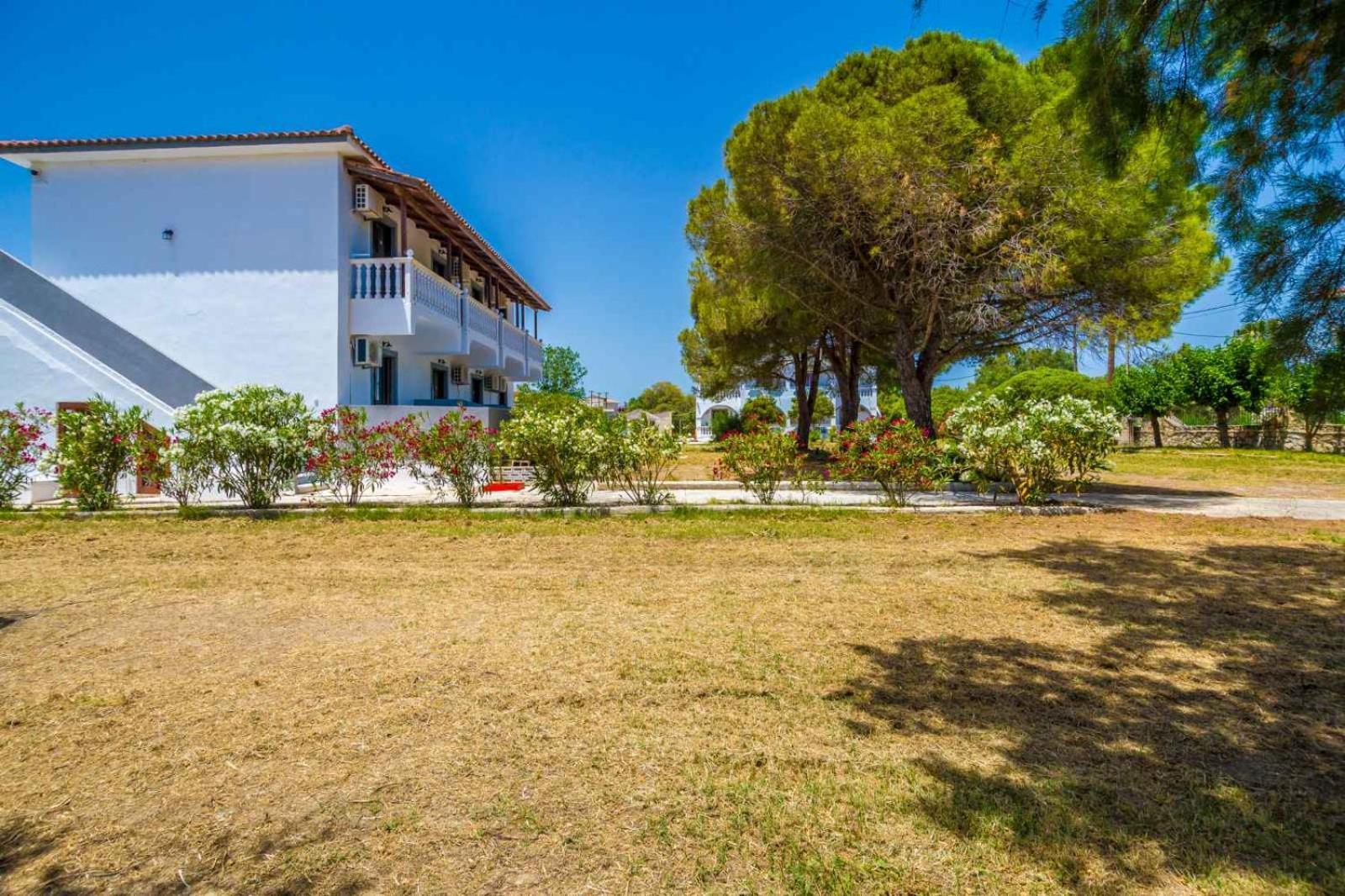 Babis Studios Kalamaki  Exterior photo